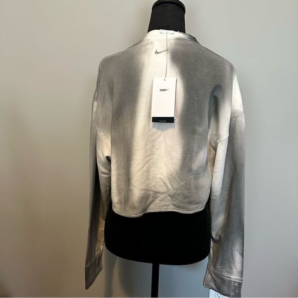 NWT Nike Yoga Cropped Tie Dye Crewneck Sweater - Picture 3 of 4